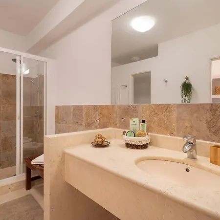 ヴィラ Arcos, Piscina Privada Climatizada Y Jacuzzi Con Maravillosas Vistas Al Islote De Lobos *