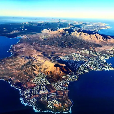 Arcos, Piscina Privada Climatizada Y Jacuzzi Con Maravillosas Vistas Al Islote De Lobos 别墅