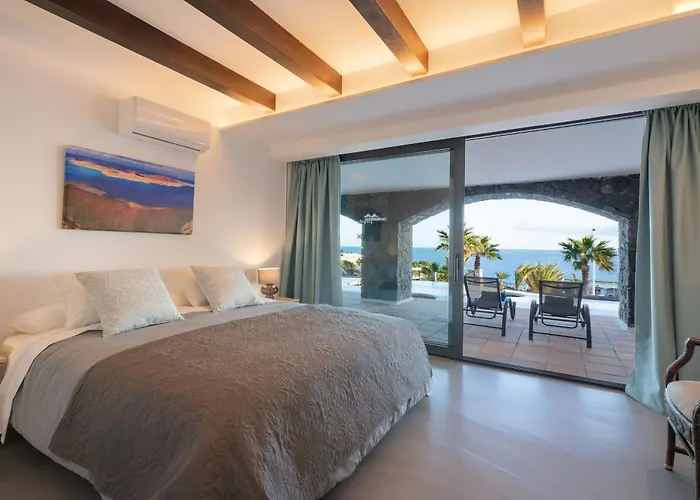 Arcos, Piscina Privada Climatizada Y Jacuzzi Con Maravillosas Vistas Al Islote De Lobos * פלאיה בלנקה